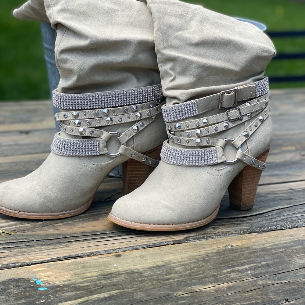 Not rated boots